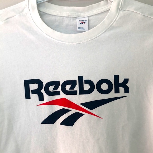 Reebok white crop tee - Picture 2 of 3